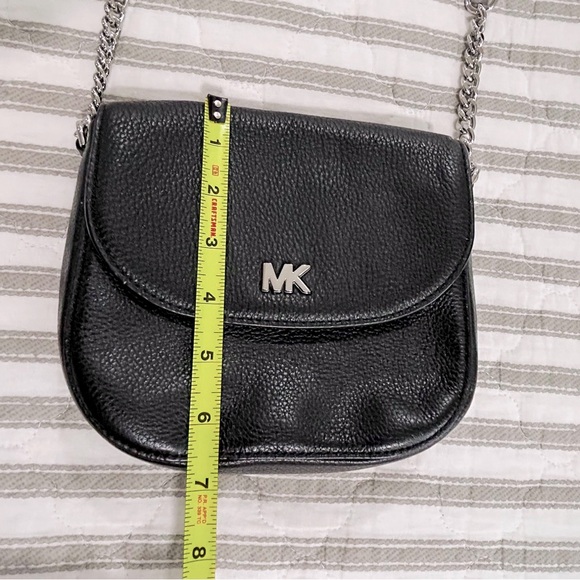 Like New Michael Kors Black Crossbody - Picture 8 of 9